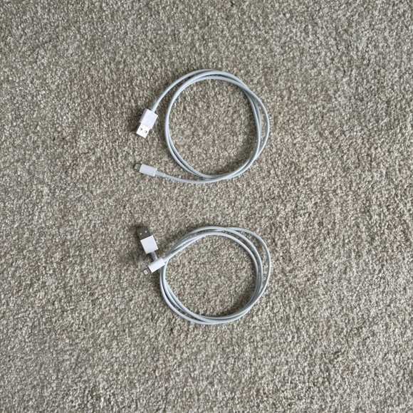 2x Apple Lightning to USB Cable - Picture 5 of 5